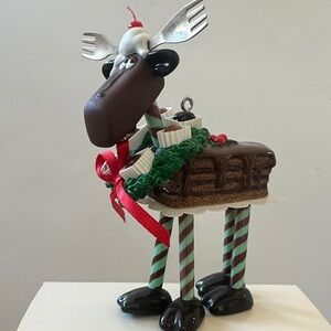 NIB Hallmark Keepsake Collectable Chocolate Moose Holiday Ornament